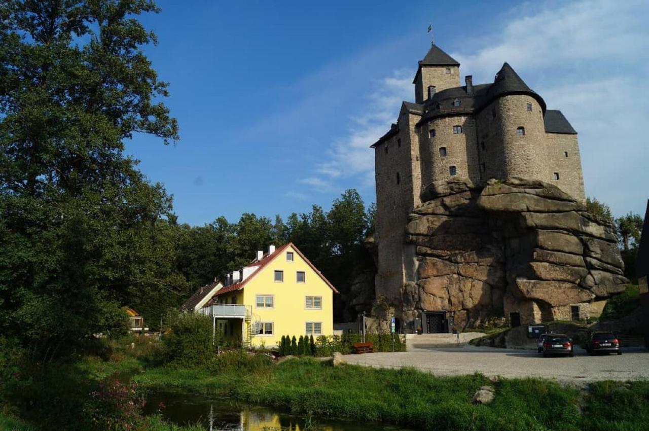 Ferienwohnung Und Sommerhaus Unter Der Burg Falkenberg  Εξωτερικό φωτογραφία